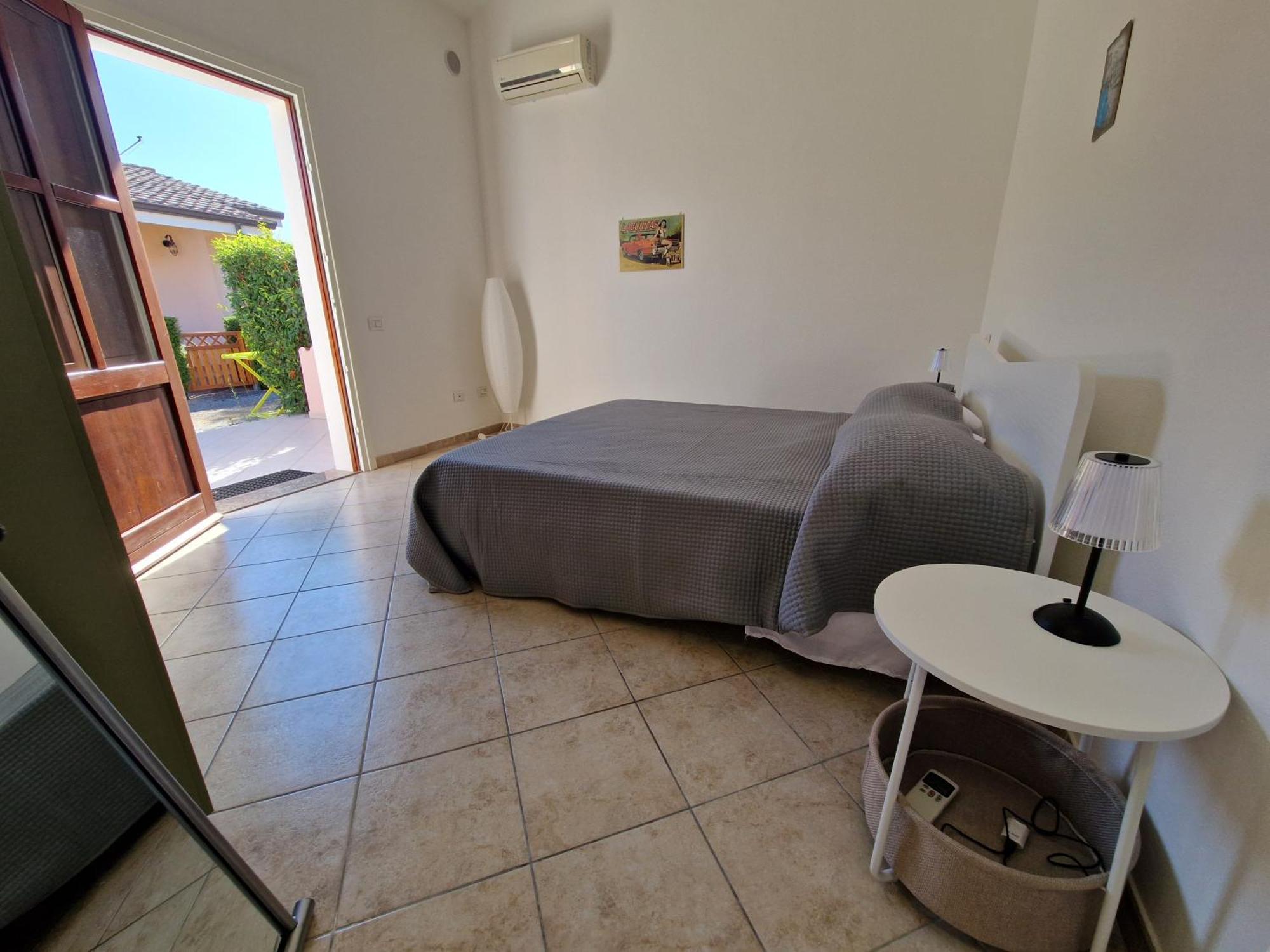 Casa Vacanza Mamaioa SantʼAnna Arresi المظهر الخارجي الصورة